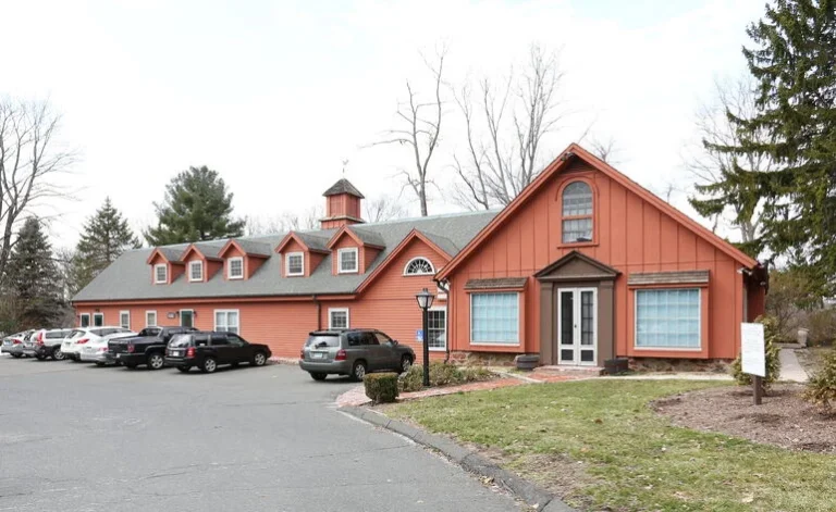 Office Building in Farmington Sells for $1.1M