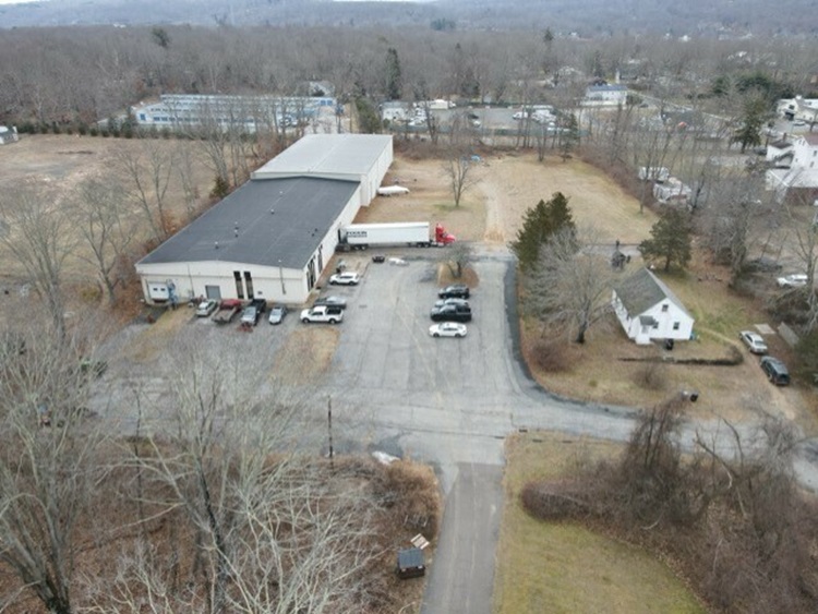 27K SF New to Haddam CT Industrial Market