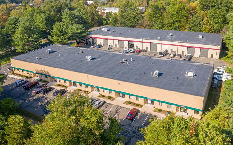 6K SF Flex Space Available in South Windsor CT