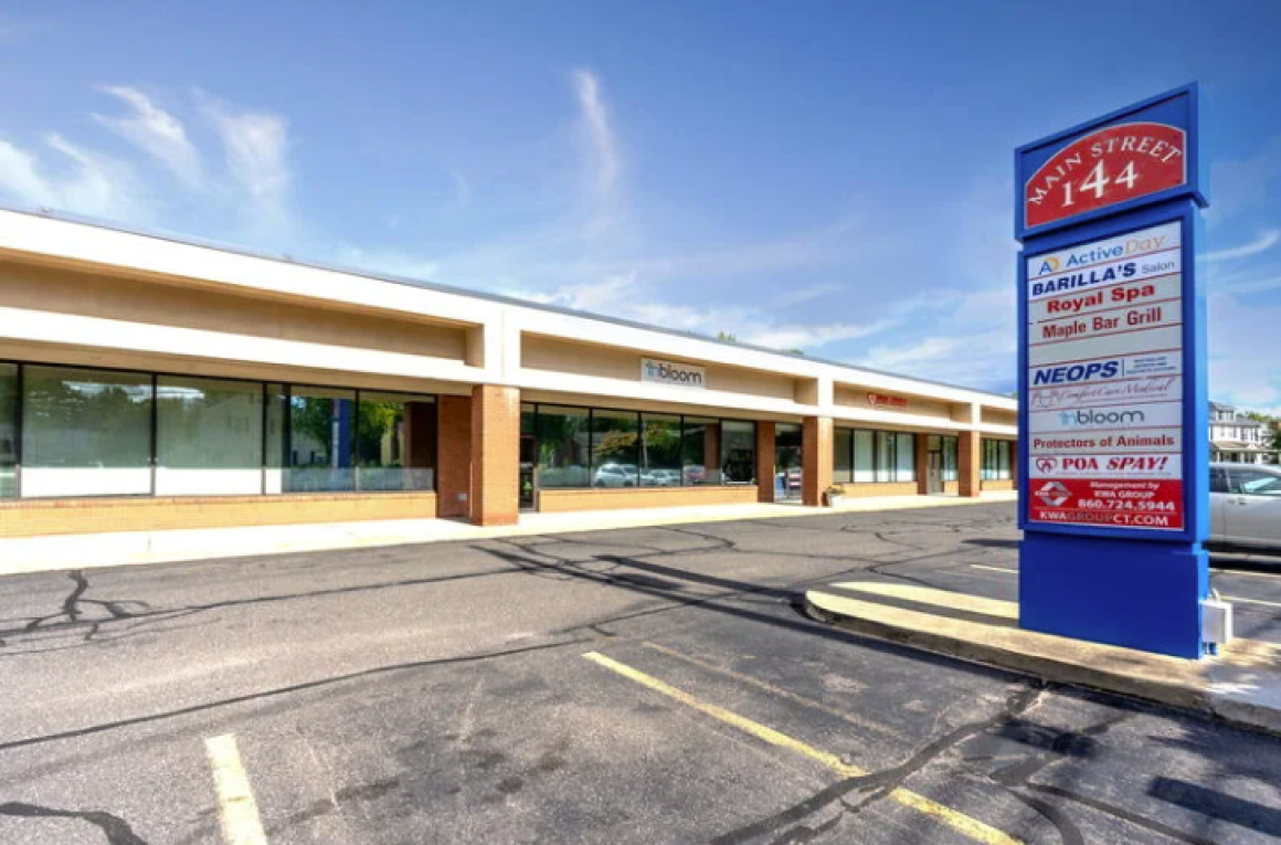 East Hartford Plaza Sold for $2.58M