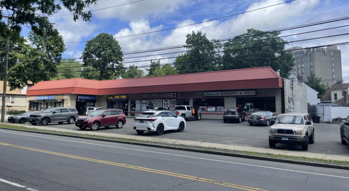 Beardsley Park Plaza in Bridgeport Sold for $2.25M