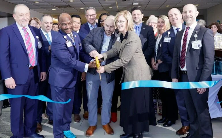 Hartford Healthcare Opens New Farmington Office