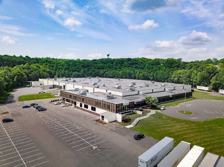 400 Captain Neville Drive, Waterbury 400 Captain Neville Drive, Waterbury