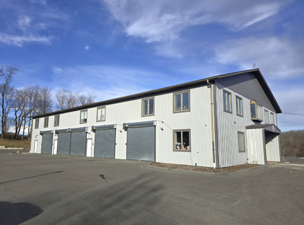 Out‑of‑State Investor Buys New Fairfield Flex Office‑Warehouse for $1.25M