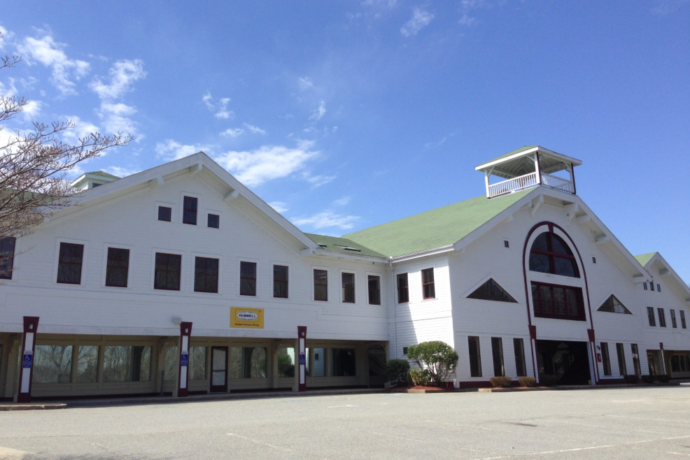 Aquarium Buys Adjacent Stonington Office Building; Seller Donates $1.1M Back