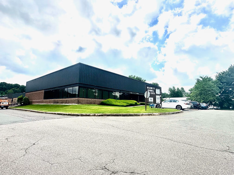 7K SF Industrial Lease in Cromwell CT 7K SF Industrial Lease in Cromwell CT