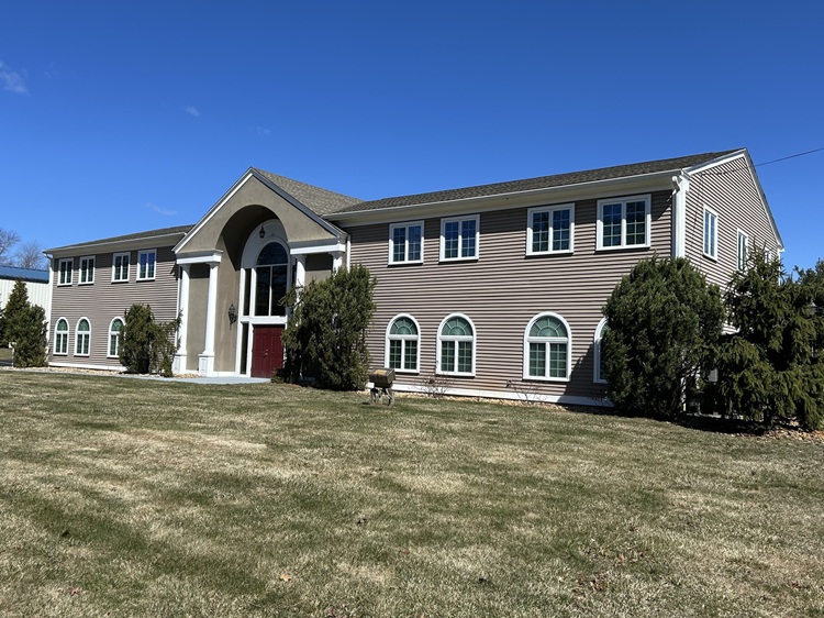 8K SF Office Sale in Marlborough CT 8K SF Office Sale in Marlborough CT