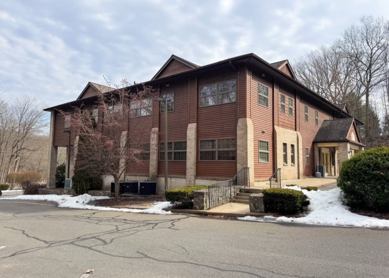 Medical Office Building Sells for $1.64M in Middlebury